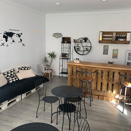 Aloha Hostel Портіман Екстер'єр фото