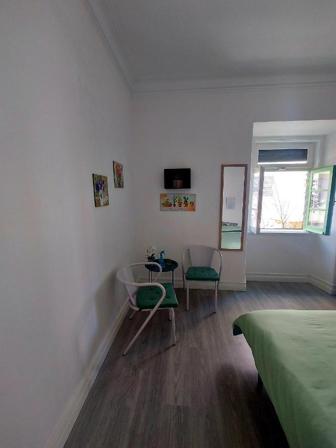 Aloha Hostel Портіман Екстер'єр фото